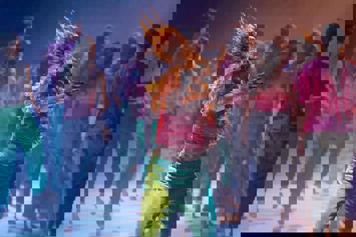 Představení Hi Mom! v choreografii Terezy Lenerové