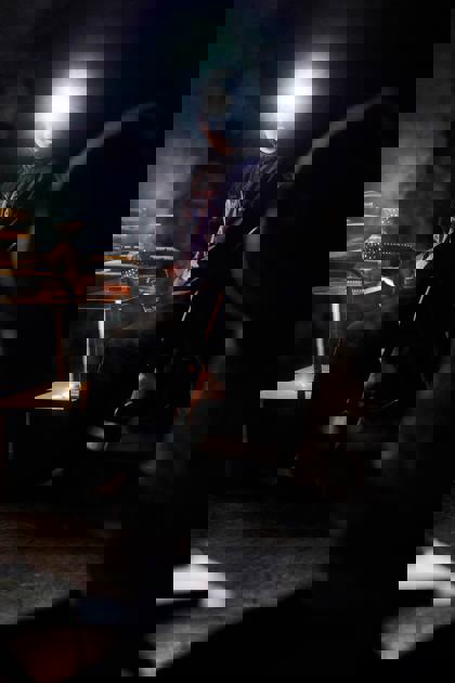 studenti tančí na představení